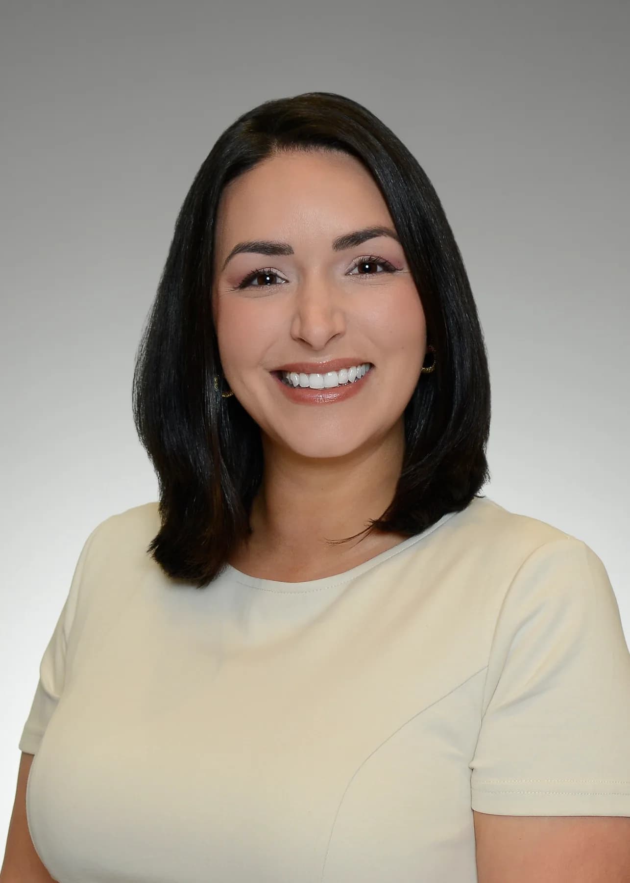 Dr. Nicole Elia